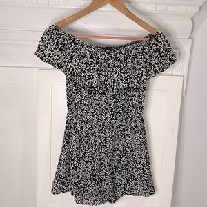 Forever 21 Romper Off the Shoulder M